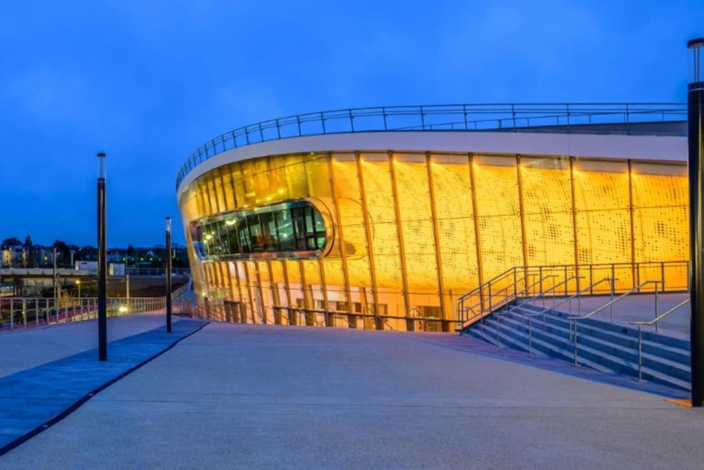 Studio 2 Chartres Gare Et Colisee A 100 M Ngoại thất bức ảnh